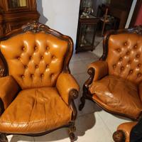 Poltrone e divano pelle