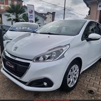 PEUGEOT 208 PURE TECH 5 P 1.2 CV 82 ANNO 09/2015