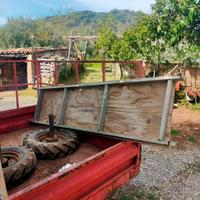 Carrello trazionato ribaltabile