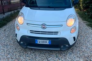 FIAT 500L 1.6 Multijet TREKKING IN ARRIVO
