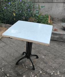 tavolo da giardino o da interno 