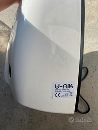 Asciugamani elettrico a pulsante U-Nik