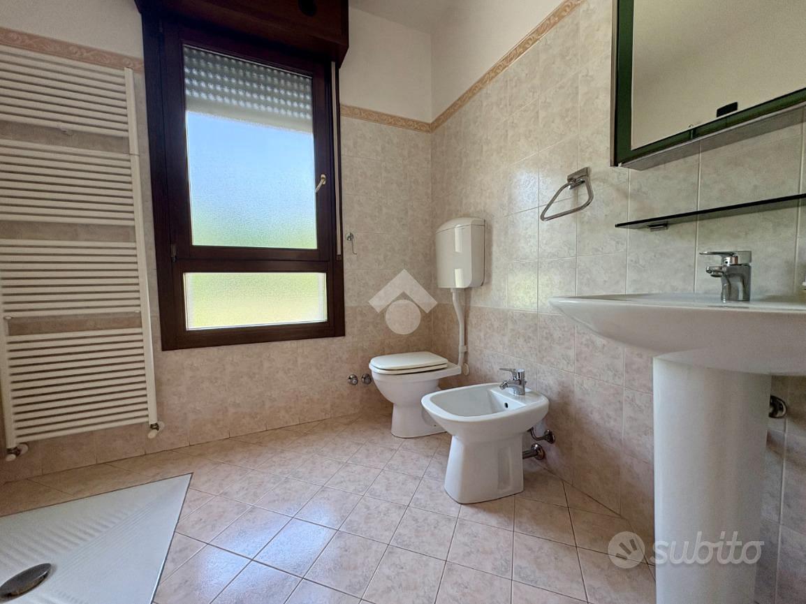 Apartment in Budrio, Cento - Vista 3