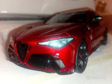 modellino alfa romeo Giulia GTA m