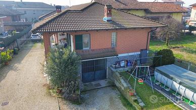 Villa bifamiliare Poirino [Cod. rif 3296115VRG]