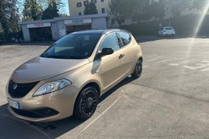 Lancia Ypsilon 1.2  benzina 69 cv