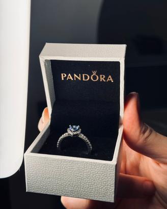 Anello Pandora Cuore Azzurro