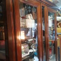 vetrina di legno mogano firmato 