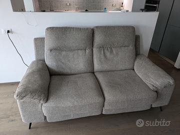 Divano Poltronesofà con 2 sedute elettriche
