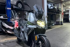 BMW C400X