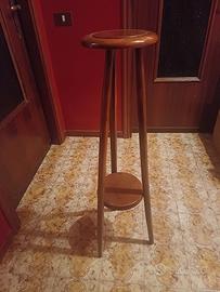 Portavasi / Piedistallo