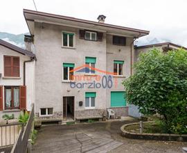 CASA SU PIU' LIVELLI CON GIARDINO - CORTENOVA LOC.