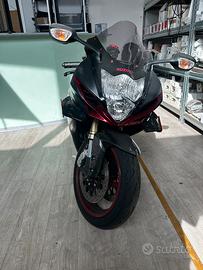 Suzuki GSX-R 750