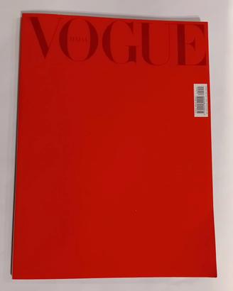 rivista Vogue rosso Valentino 