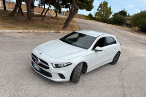MERCEDES CLASSE A180d