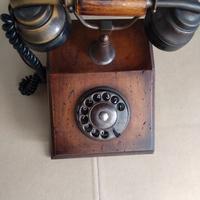 ANTICO TELEFONO