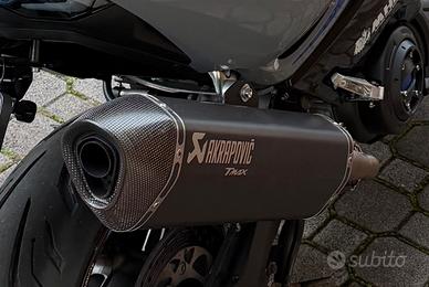 Scarico akrapovic tmax 530