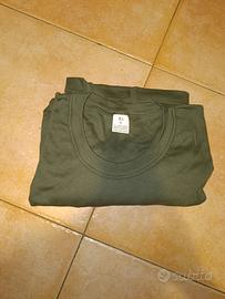 t-shirt verde militare
