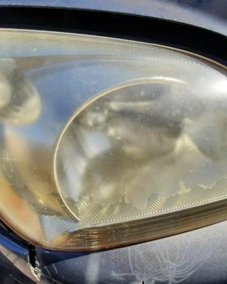 KIA SPORTAGE 4WD 2008 - FARO ANTERIORE DESTRO
