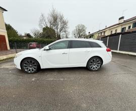 OPEL Insignia - 2010