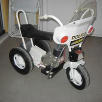 RARISSIMA MOTO GIOCATTOLO ANNI 70 RICARICABILE