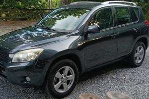 Toyota Rav 4 2.2
