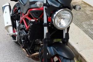 Suzuki Sv 650 con Abs