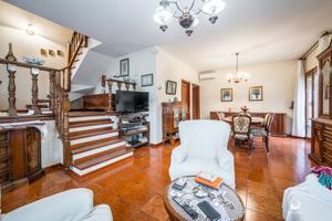 Villetta a Schiera con Giardino