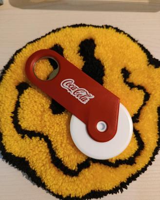 taglia pizza coca-cola 