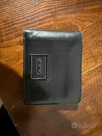 Vedo 2 portafogli hugo boss e Armani