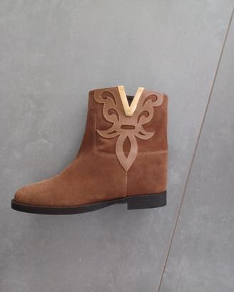 stivaletto Via Roma 15 
