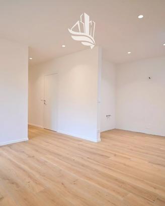 Laces: Bilocale ristrutturato con balcone in posiz