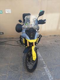 Suzuki V Strom DL 800 - 2023