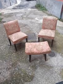 Coppia poltroncine vintage con sgabello