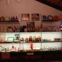 Sistema di mensole a parete