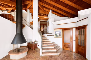 VILLA SINGOLA A CARLINO
