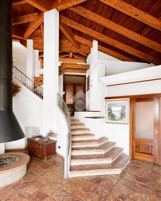 VILLA SINGOLA A CARLINO
