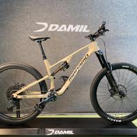 MEGAMO VITAE GX 2025