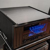 Amplificatore finale multicanale 300W x 7 canali