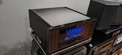 Amplificatore finale multicanale 300W x 7 canali