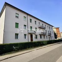 TRILOCALE CON BOX SECONDO PIANO