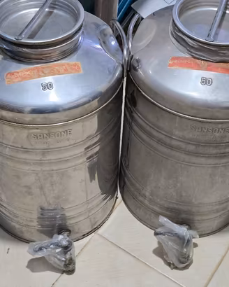 bidoni olio con rubinetto