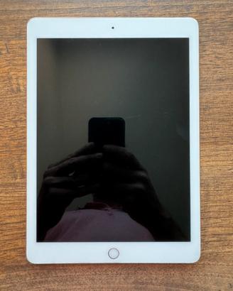 IPad Pro 9.7 con tastiera Apple