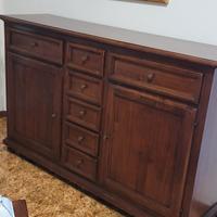 Credenza in legno massiccio pesante no ikea.