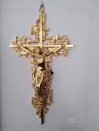 Crocifisso di Gesù di Ottone cromato con oro 