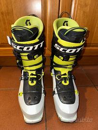 Scarponi scialpinismo Scott