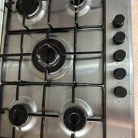 Piano cottura 5 fuochi