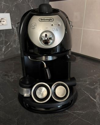 Machinnetta del caffe Delonghi