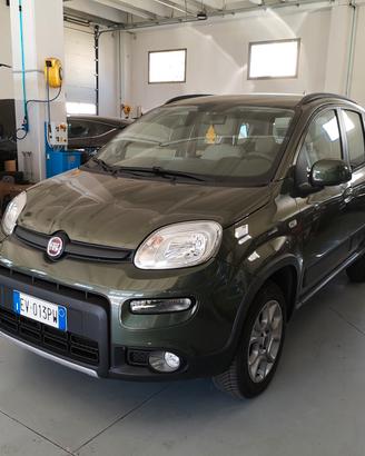 Fiat Panda 1.3 MJT 16V DPF 4x4 Climbing