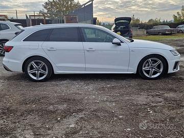 AUDI A4 AVANT 2.0 40 TDI QUATTRO S LINE EDITION S 